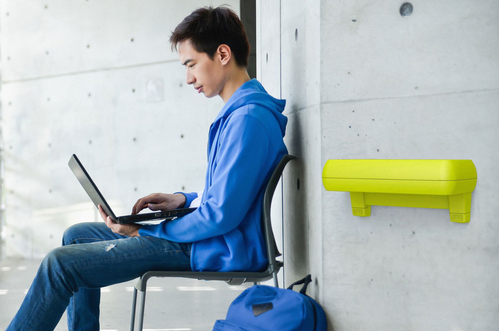 Crable Wireless Charging Shelf in a university campus
